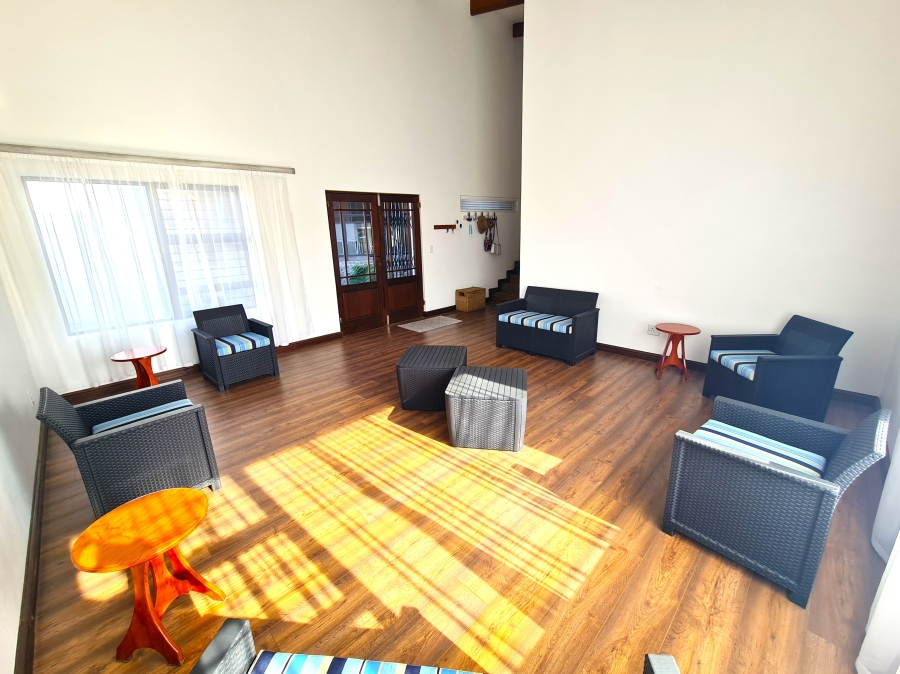 4 Bedroom Property for Sale in Noorsekloof Eastern Cape